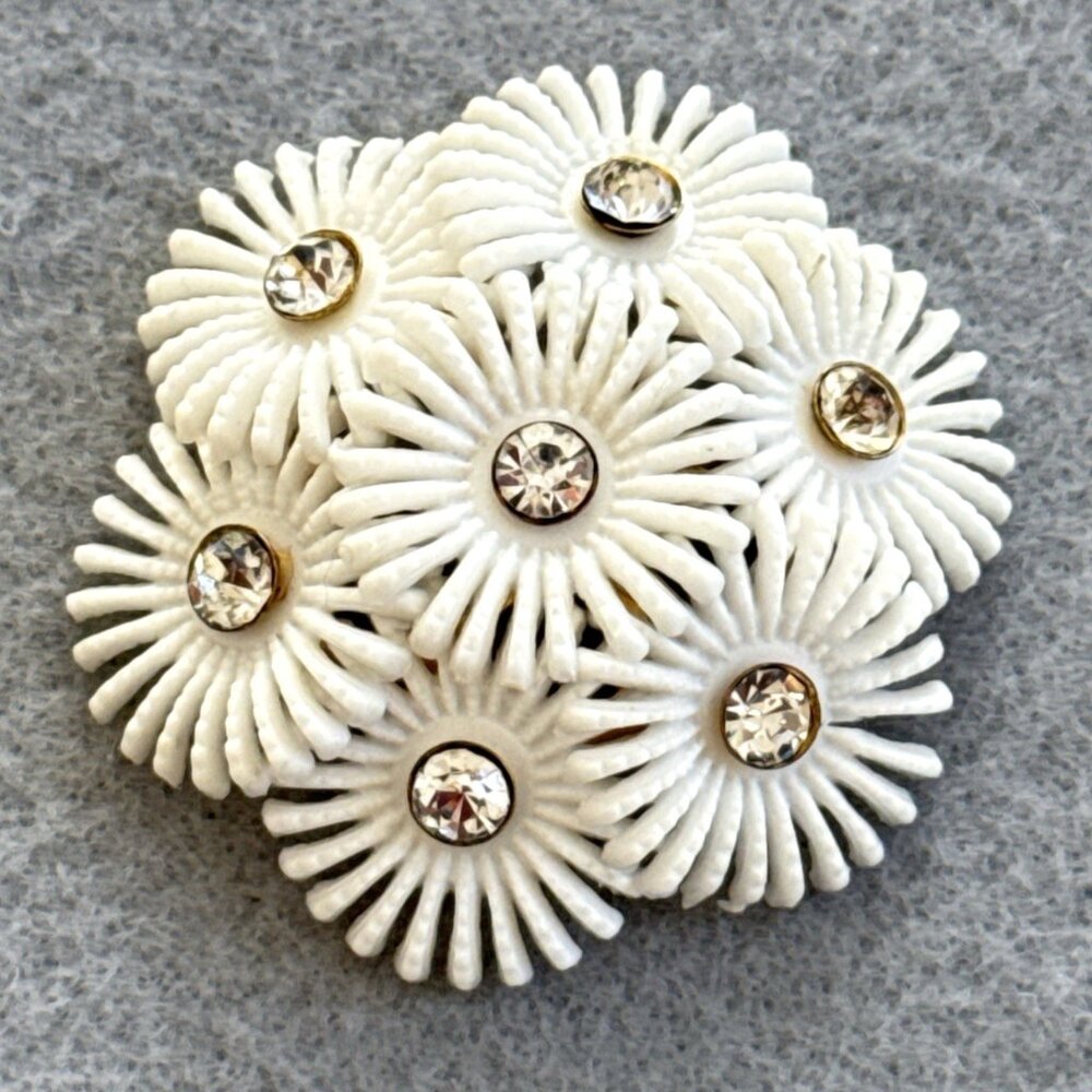 Vintage Brooch White Soft Plastic Pin Rhinestone Flower Sunbursts Snowflake Dome